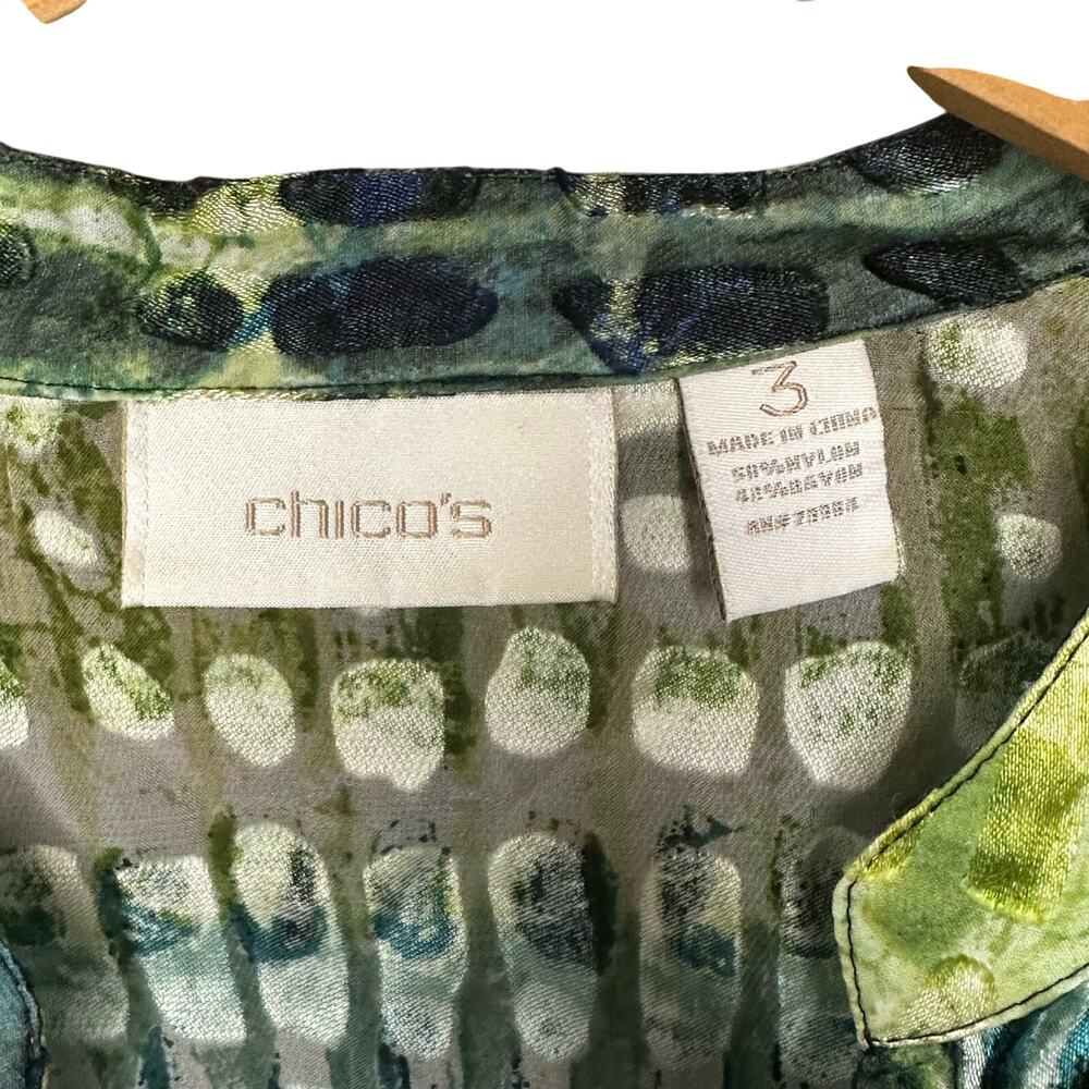 Chico’s Size 2 Large Sheer Art to Wear Whimsical Green Ombre Split Neck Blouse L - Picture 4 of 7